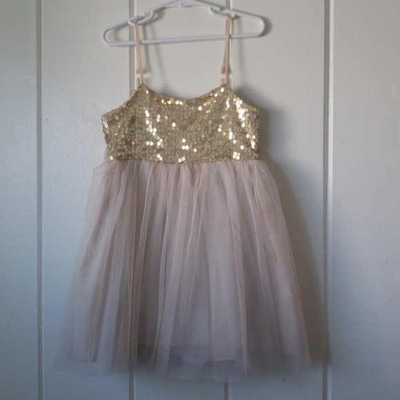 le pink Other - Girls Sequin Dress & Shawl Outfit